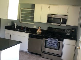 86 N Hunter St, Farmington, AR 72730