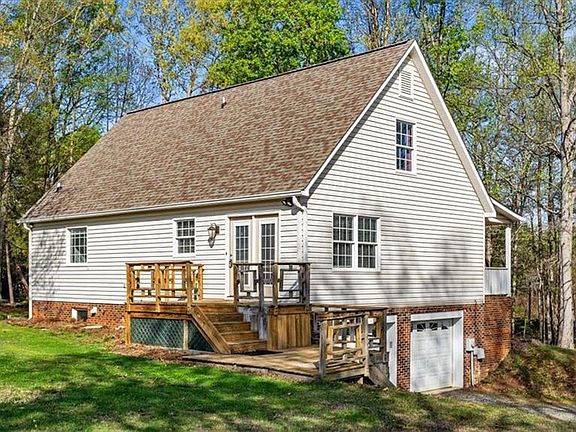 4th image of 1116 Pinoak Rd