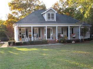 3003 Setters Ln, Lancaster, SC 29720