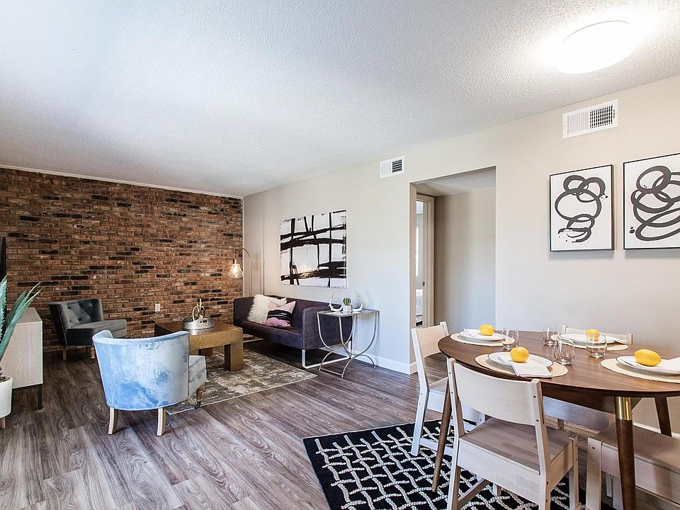 1st image of 207 S Barksdale St APT 1