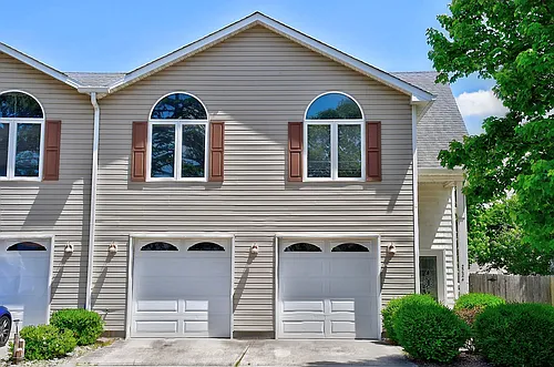 2224 W Berrie Cir Photo 1