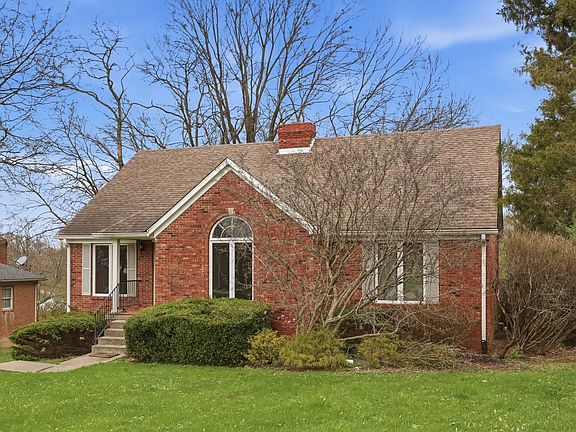 3rd image of 107 Kimberly Dr