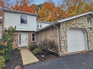 1038 Parkcrest Ln, Park Hills, KY 41011