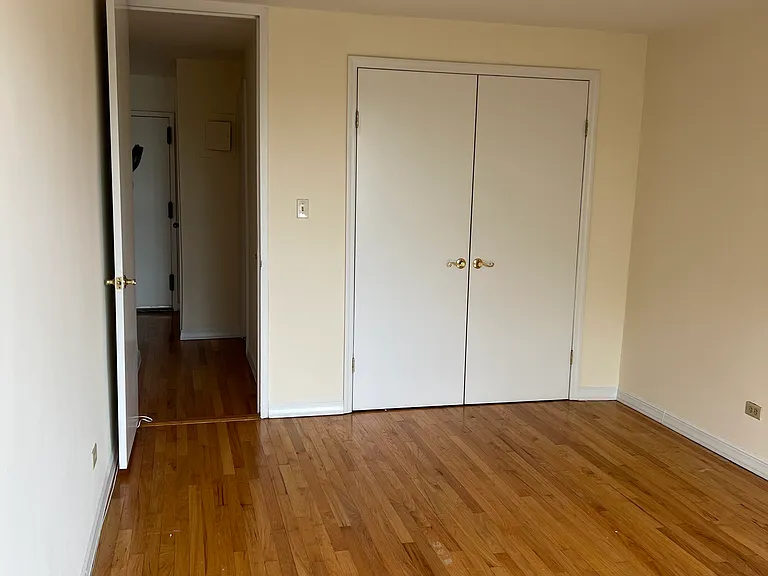 69-01 35th Ave #4H — Photo 5