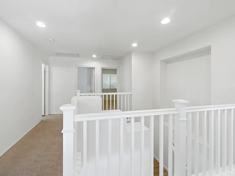 23764 Cloverleaf Way — Photo 15