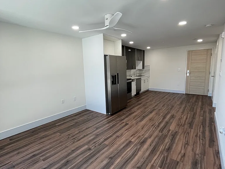 4906 Spruce St #722 — Photo 4