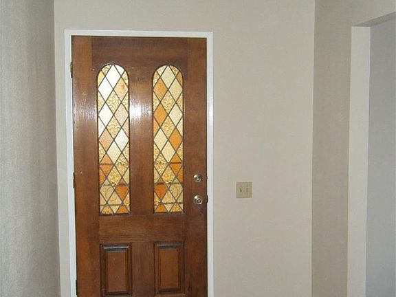 2nd image of 3346 E Avenue H10