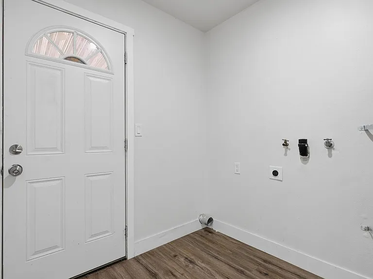 826 Orange St #826 — Photo 10
