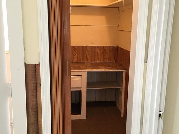 4th image of 126 Daniels St