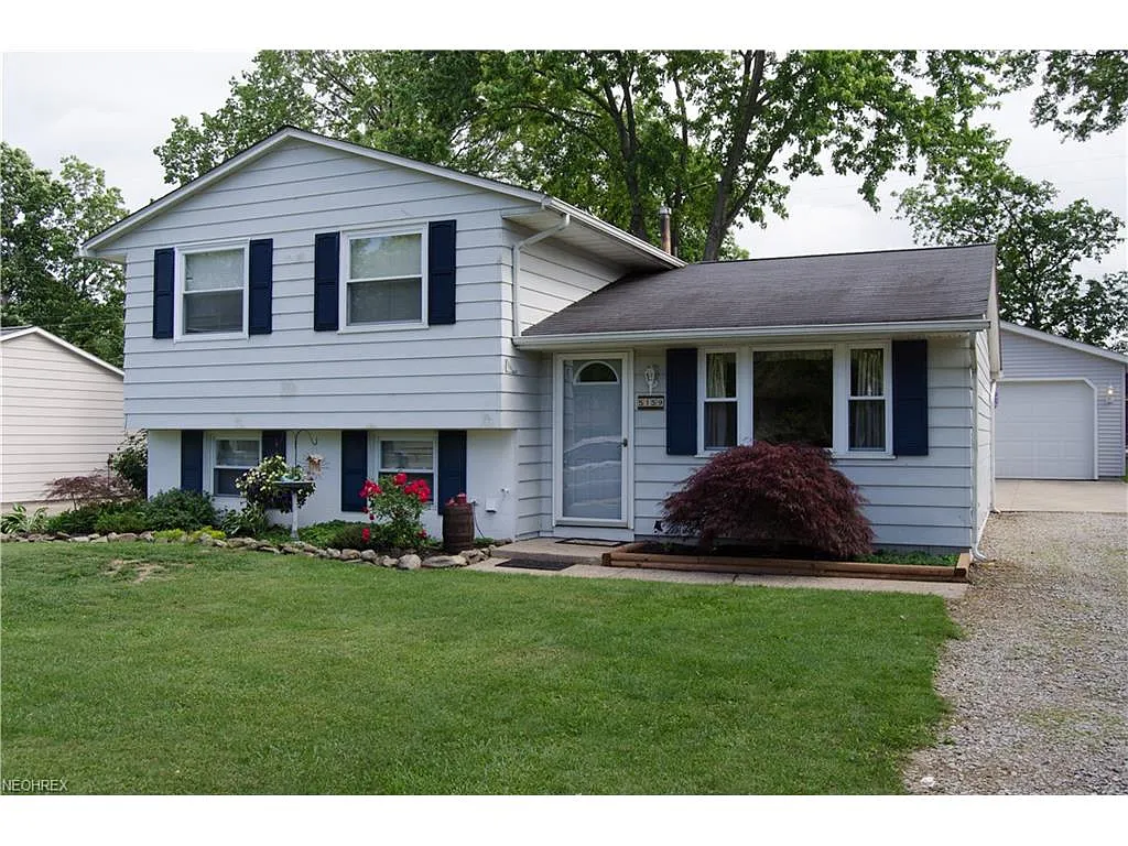 5159 Driftwood Dr photo 1