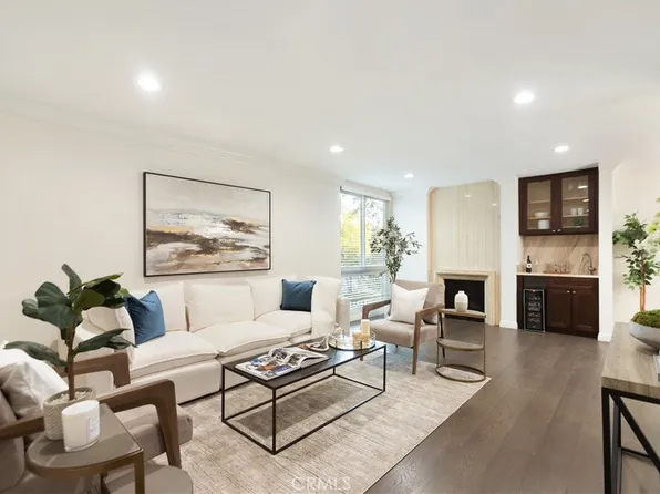 8535 W West Knoll Dr APT 204, West Hollywood, CA 90069