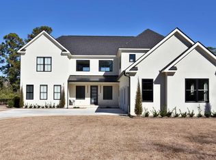 1802 Groves Ln, Albany, GA 31721