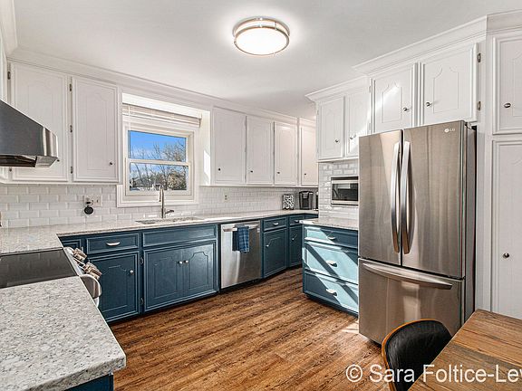 5th image of 3716 Leonard St NW