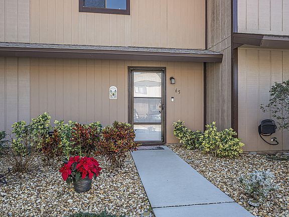 2nd image of 65 Village Dr Unit 65