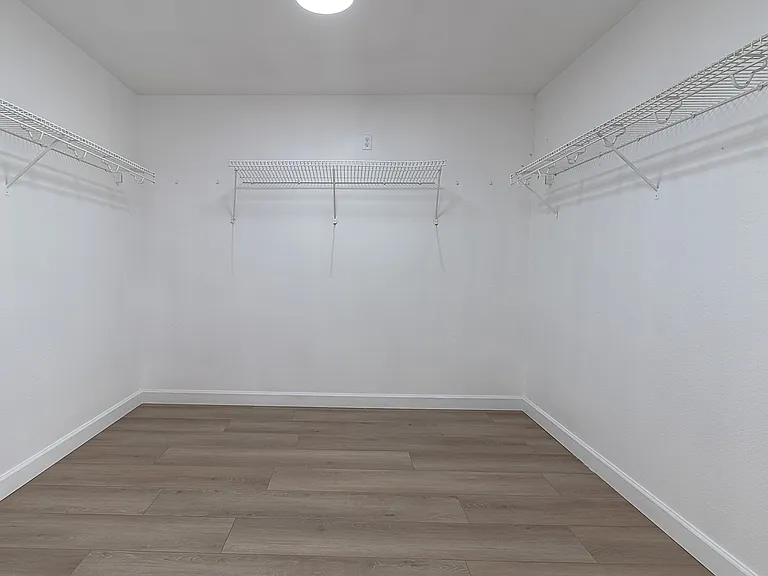 Walk In closet