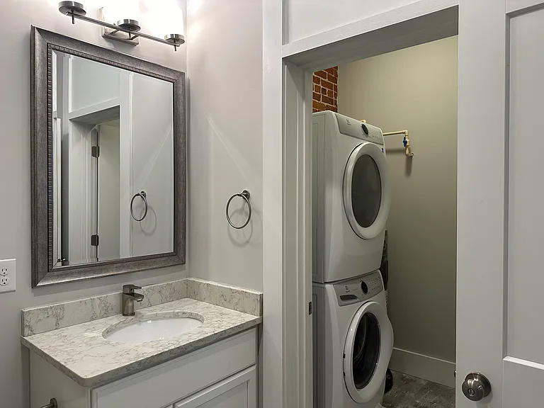 155 Ararat St #107 — Photo 9