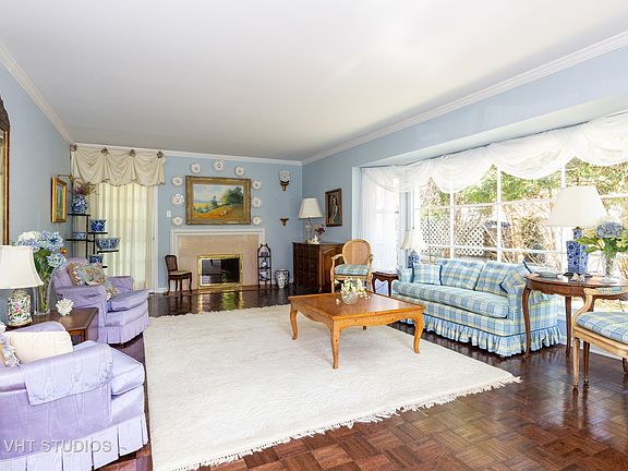 2nd image of 20732 Thornwood Dr