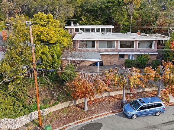 4th image of 1012 Contra Costa Dr