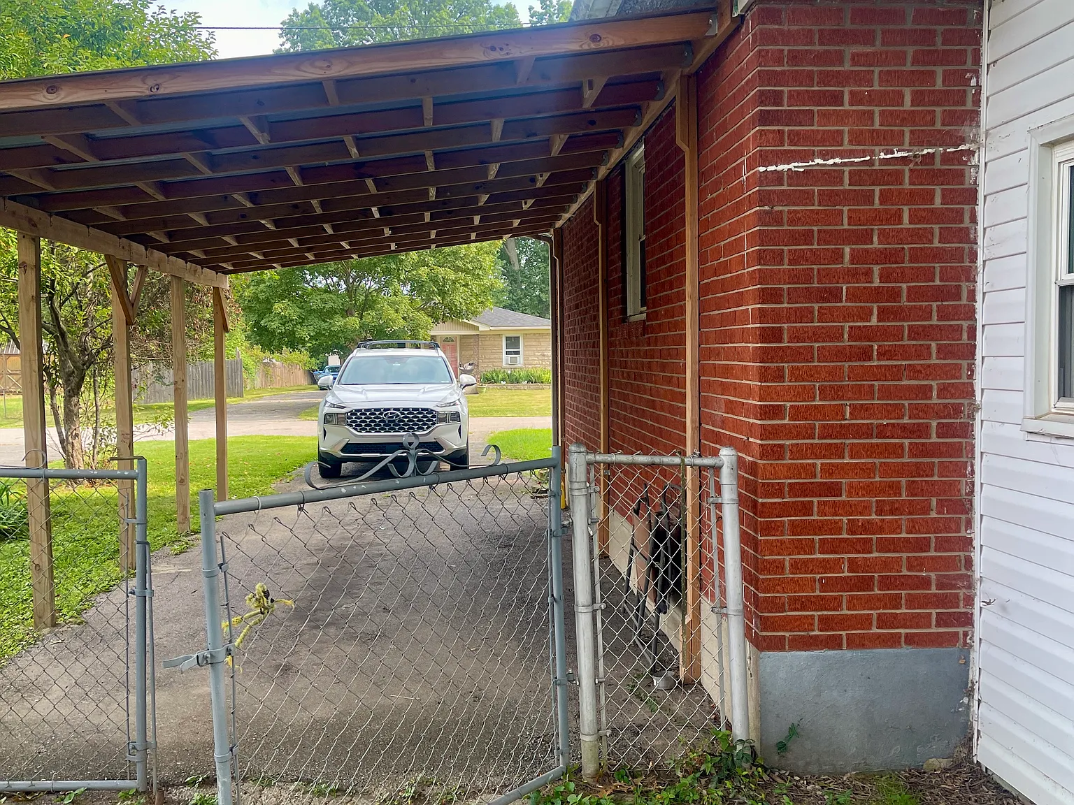 6004 Noah Dr — Photo 2