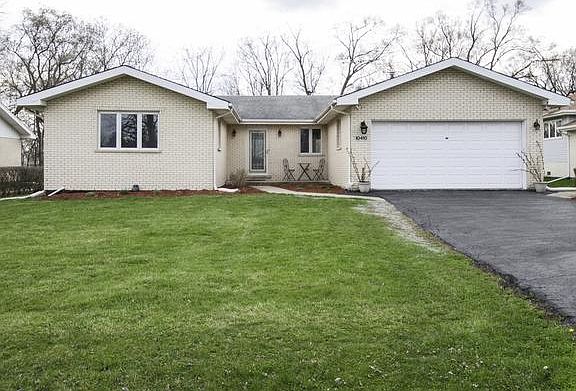 2nd image of 10410 S 83rd Ave