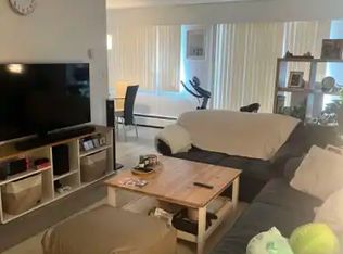 8020 Ryan Rd #104, Richmond, BC V7A 2E5