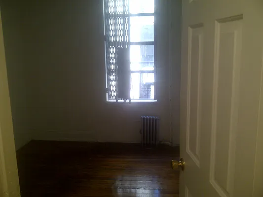 Rented by Wyckoff Heights Realty Inc. | media 9