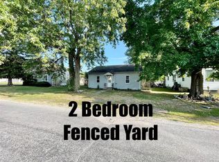 211 W Baker St, Gillespie, IL 62033