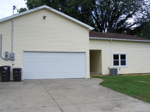 5th image of 420 Swisher Ave