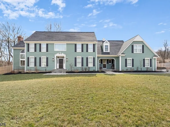 12 Ryan Ct, Chester Twp., NJ 07930