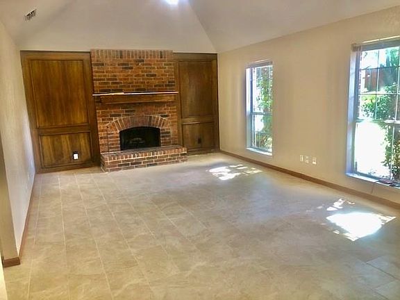 4th image of 4401 Oldfield Dr