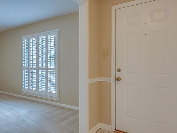 3rd image of 5107 George Green Dr E