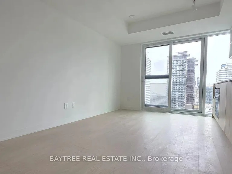 252 Church St #3002 — Photo 5