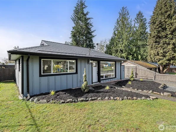 3419 NE 7th Place, Renton, WA 98056