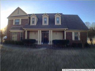 1st image of 195 Foxwood Cir W