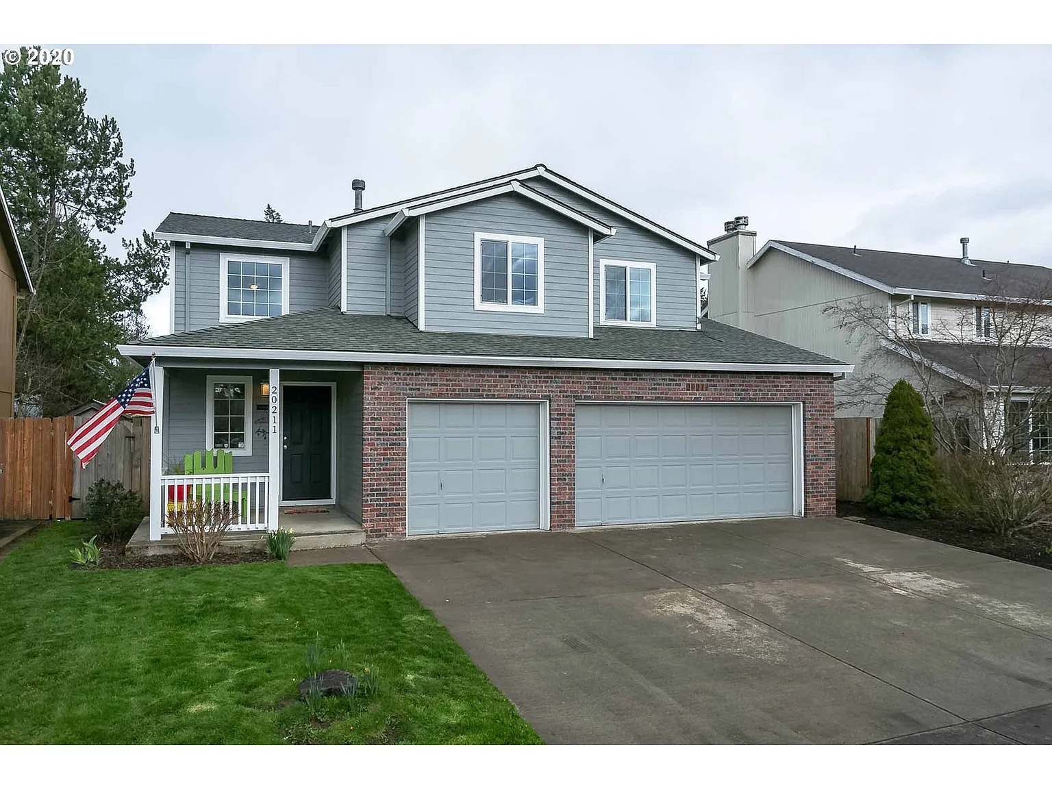 20211 SW Jay St photo 1