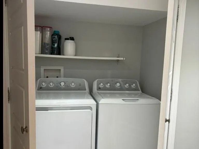 1341 Freeport Dr #BASEMENT — Photo 9