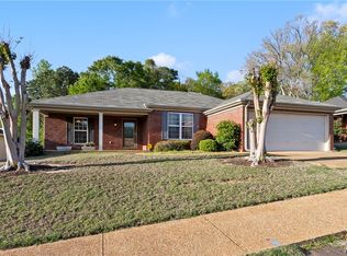 2020 Cross Creek Dr, Tuscaloosa, AL 35404