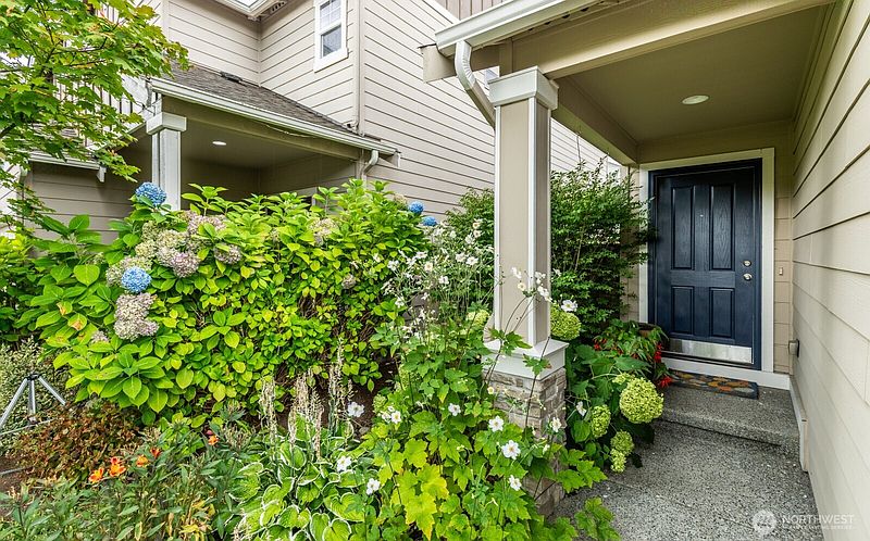3rd image of 3015 183rd Street SE