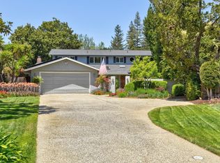 1081 Nottingham Way, Los Altos, CA 94024