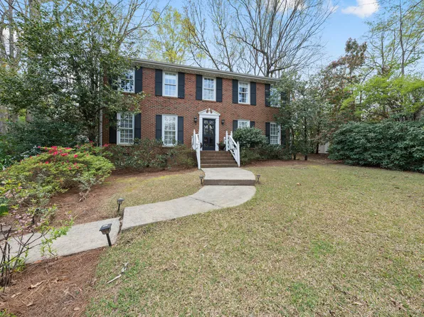 721 Blenheim Dr, Raleigh, NC 27612