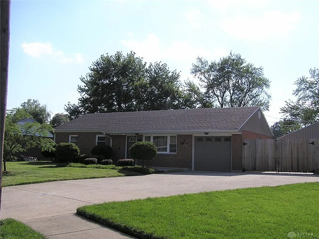316 Lang Ct photo 1
