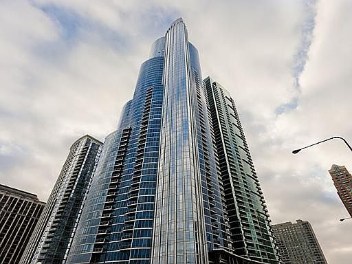 1st image of 1211 S Prairie Ave APT 1801