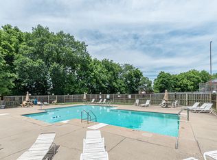 4828 Club Dr, Old Hickory, TN 37138