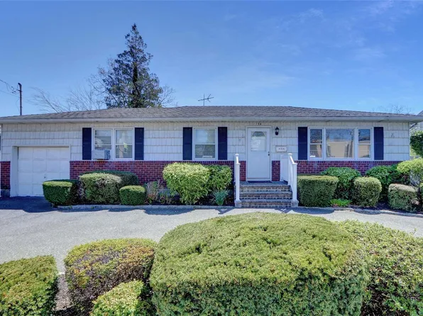 154 Jerusalem Avenue, Massapequa, NY 11758