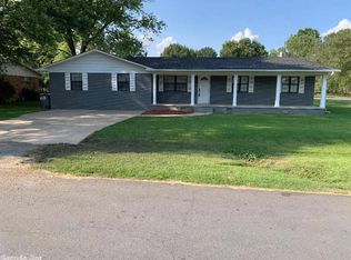 1602 W Iowa St, Beebe, AR 72012