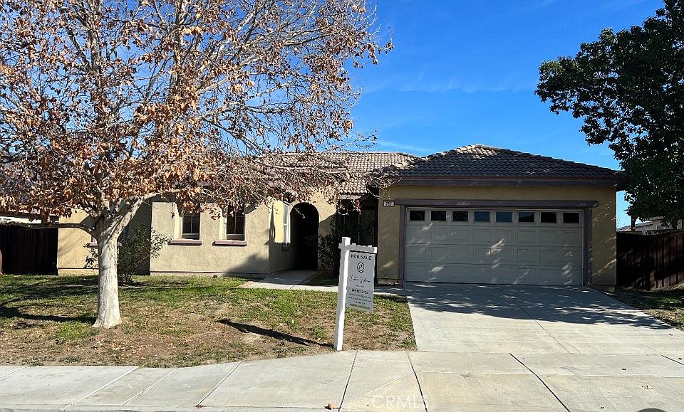 1st image of 751 Amor Dr