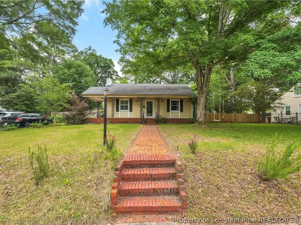 614 Pearl St, Fayetteville, NC 28303