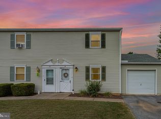 44 Dogwood Ln, Cleona, PA 17042
