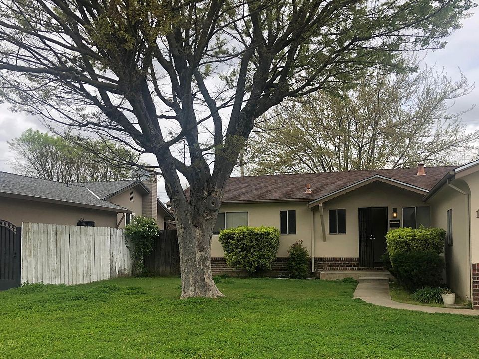 1st image of 1907 Capell Dr
