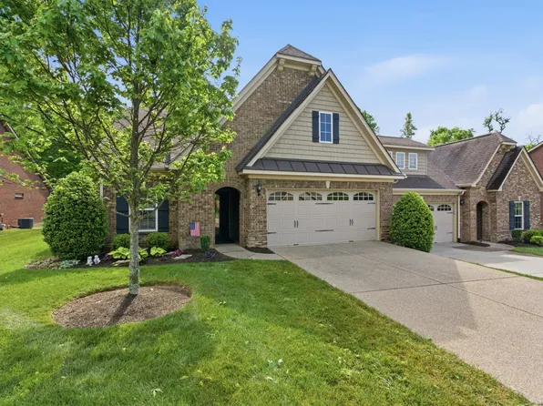 468 Stonegate Dr, Lebanon, TN 37090